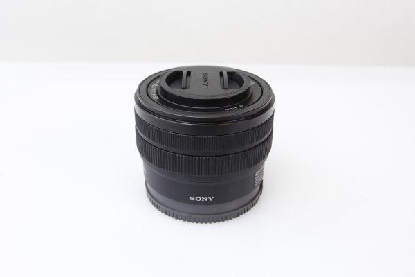 Sony FE 28-60mm f 4-5.6 Lens - E-Mount Lens Full-Frame Format For Sale