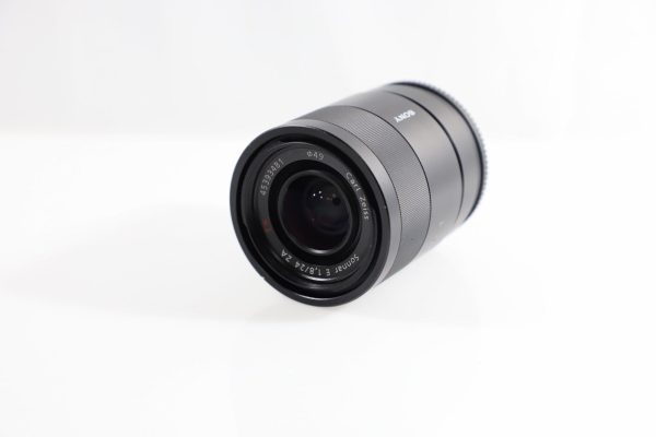 Sony Sonnar T* E 24mm f 1.8 ZA Lens - E-Mount Lens APS-C Format Supply