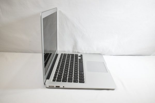 MacBook Air 13  2015 - i5 4GB 128GB - Laptop Online now